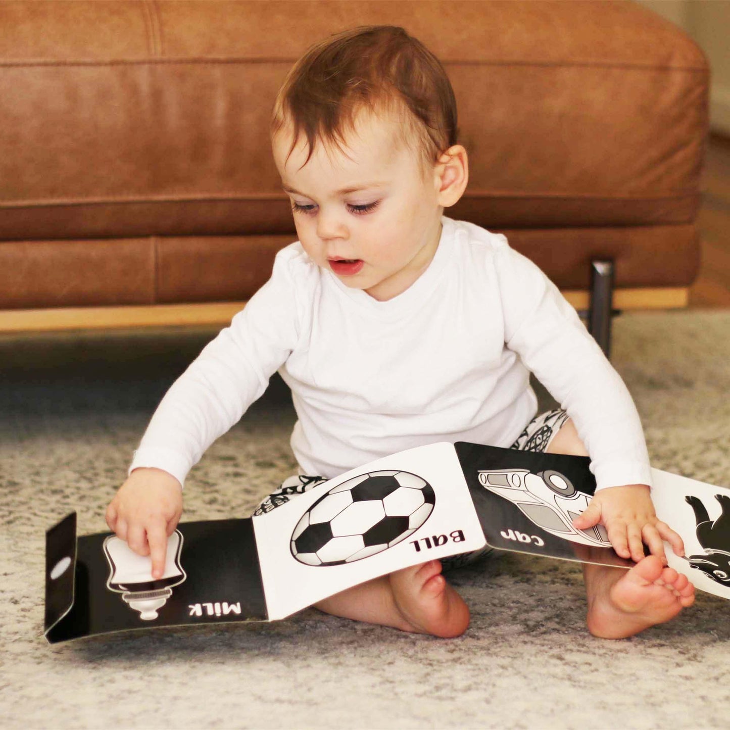 Welcome To The World Little One Book, High Contrast, Black and White Baby Book, Young Wonderer, baby book, high contrast book, high contrast baby book, black and white baby book, black and white baby toys, black and white baby toy, tummy time book, black and white baby toys, black and white baby book australia, high contrast book australia, tummy time, black and white baby shop, black and white baby toys, black and white baby toy, high contrast baby toy